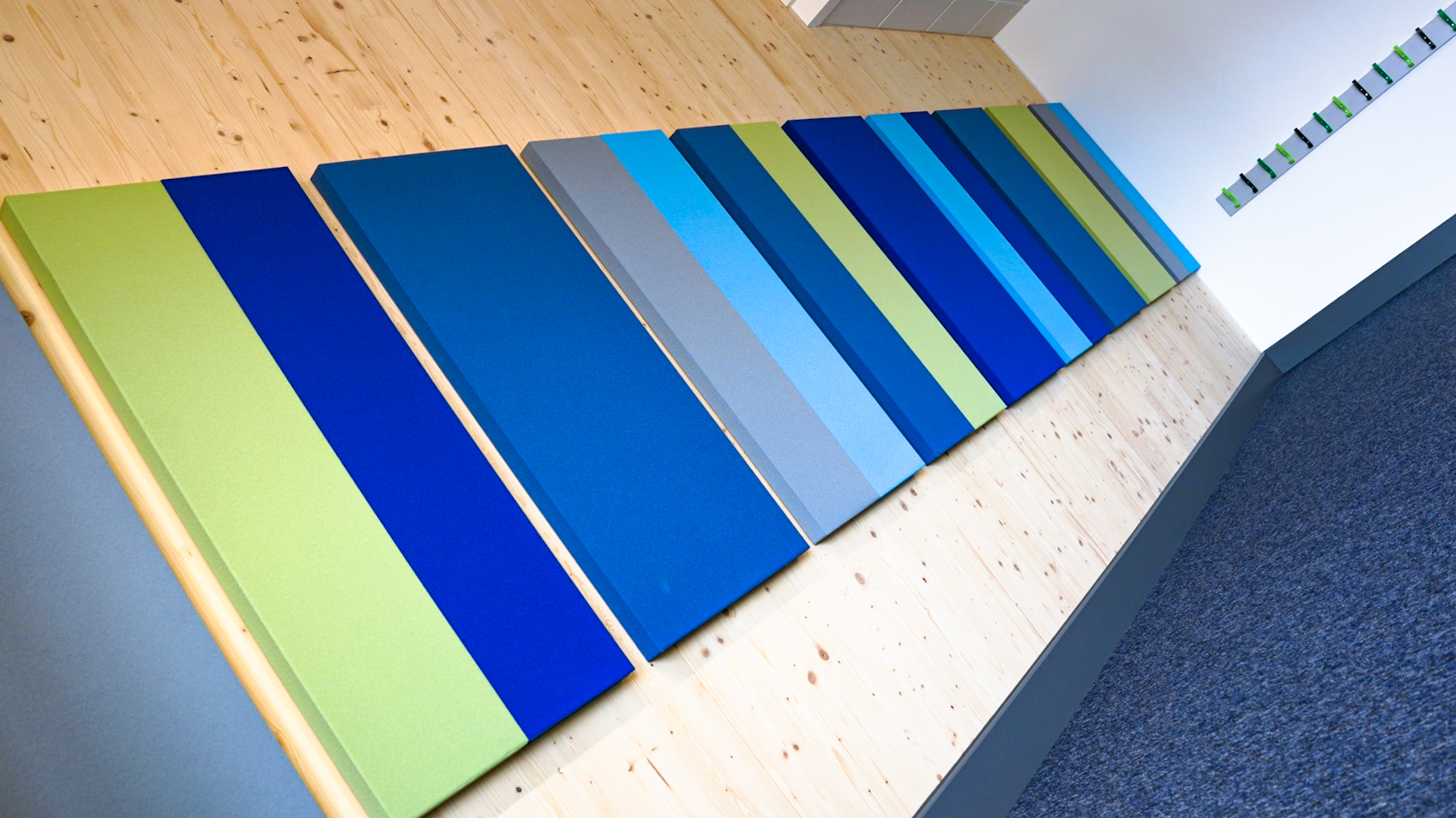 SUPERPHON PANELS PROVIDE REVERBERATION CONTROL AT NEW SCHOOL