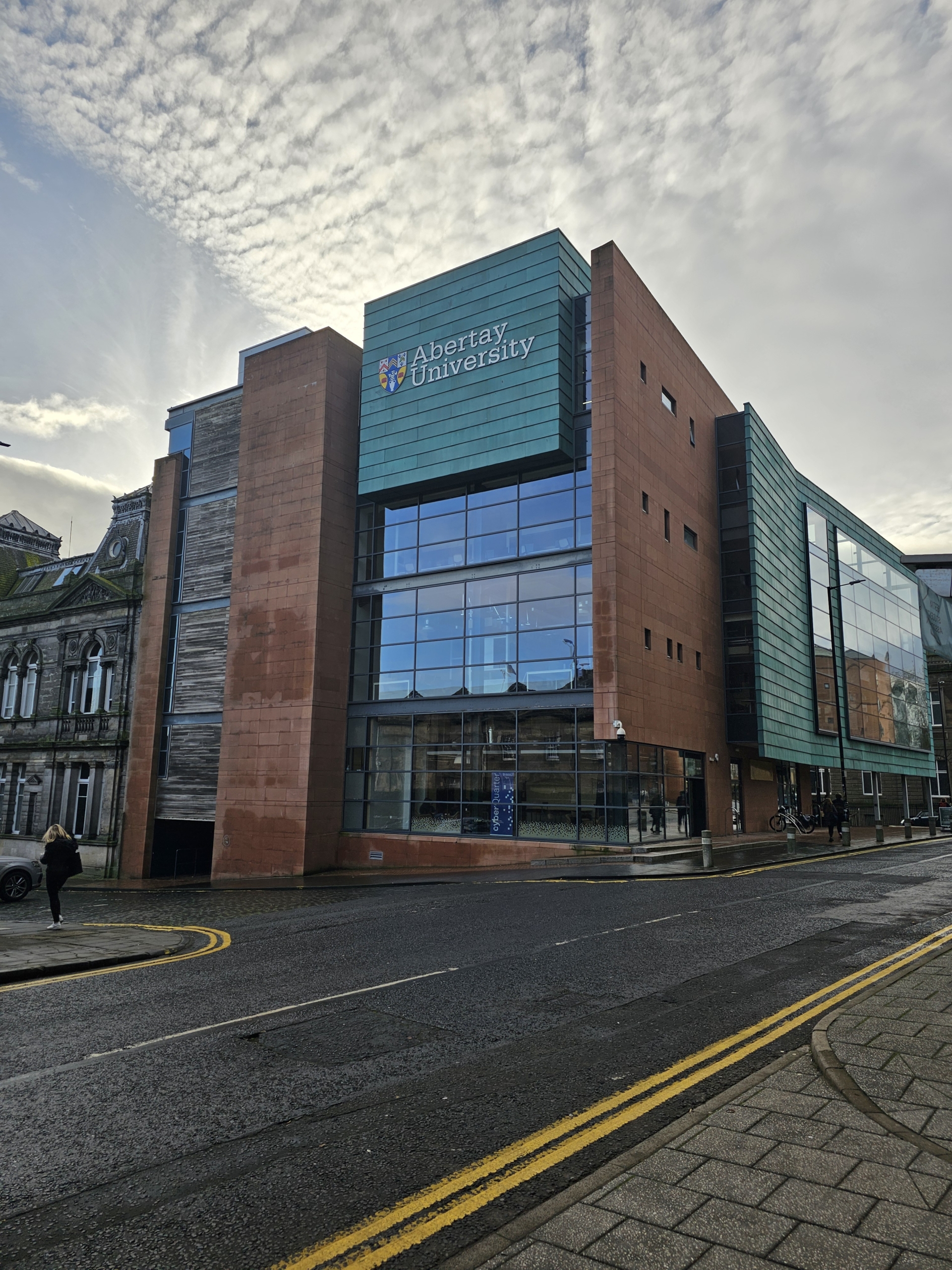 Scotland’s leading modern university introduces step-free access in its cyberQuarter building