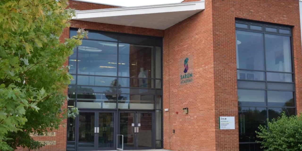 MAJOR 600 PLACE EXPANSION AT SARUM ACADEMY WITH NEW SCIENCE AND SPORTS FACILITIES