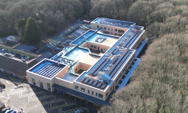 BAUDER SUCCESSFULLY DELIVERS AMBITIOUS FLAT ROOF PROJECT FOR SEND SCHOOL