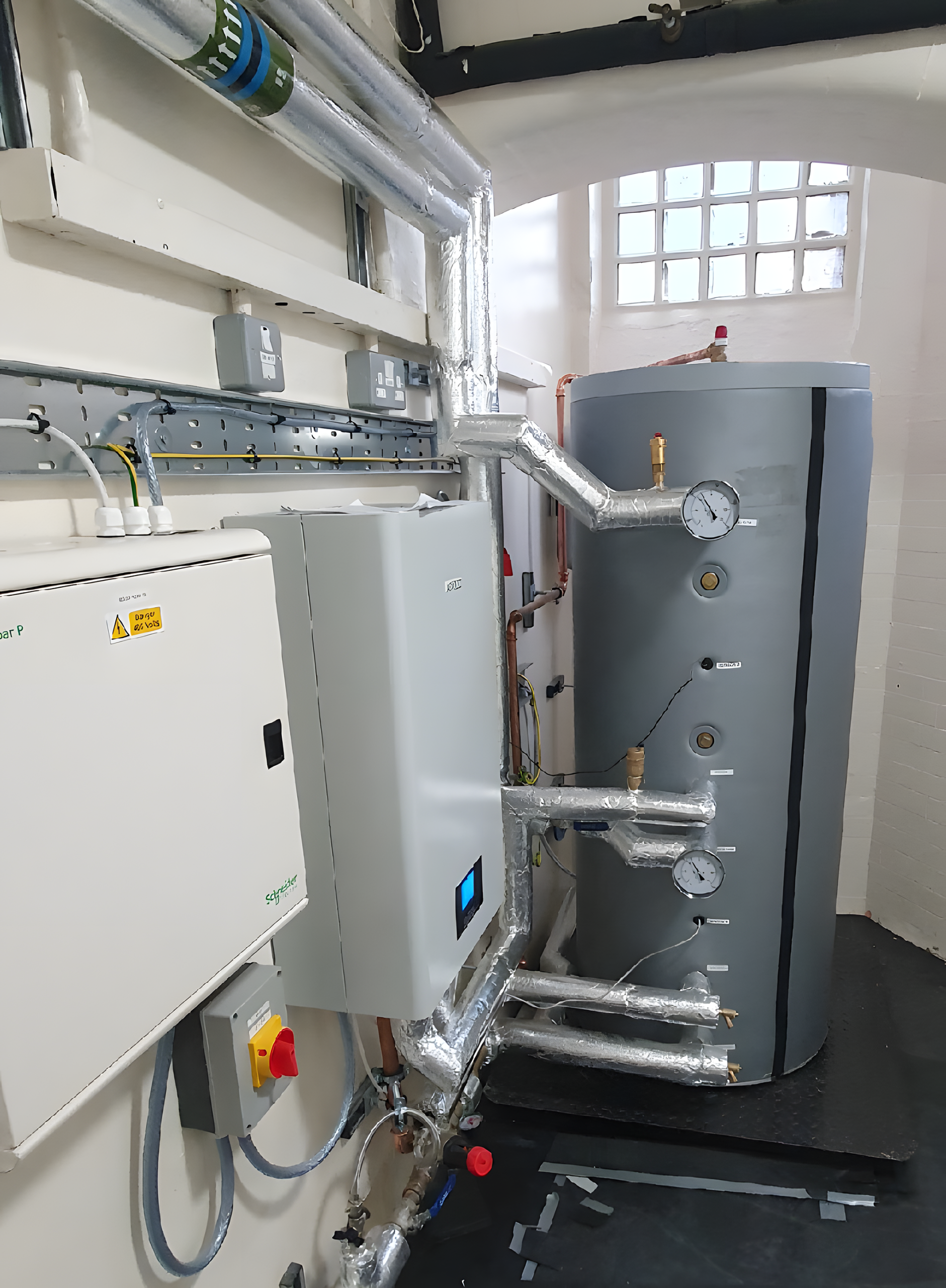 ADVECO: THE PITFALLS OF DECENTRALISING ELECTRIC WATER HEATING IN SCHOOLS